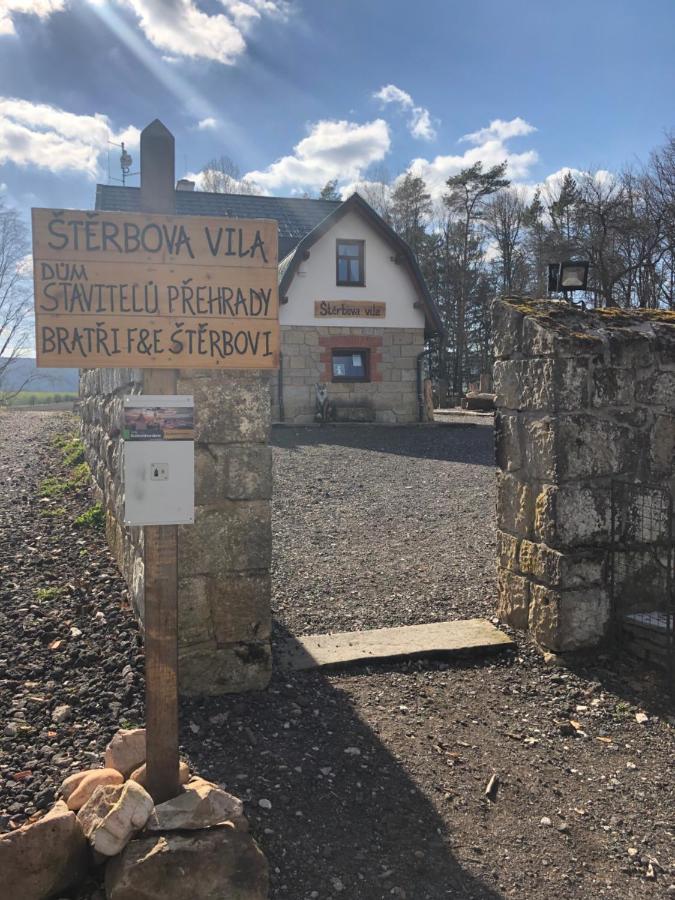 Penzion Sterbova Vila Bila Tremesna Exterior foto